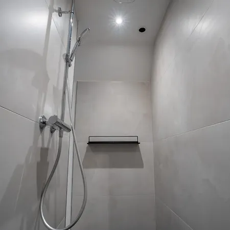 Le Saint-Andre - Clim - Loft Romantique Avec Jacuzzi - By Primo C0Nciergerie Buxy Exterior photo